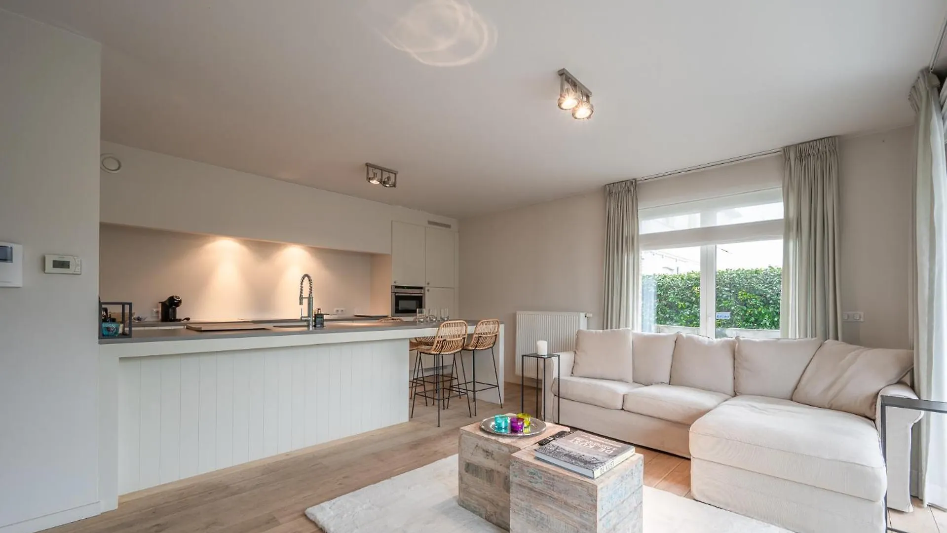 Beautiful Beach-Appartment Between Knokke & Bruges Apartment