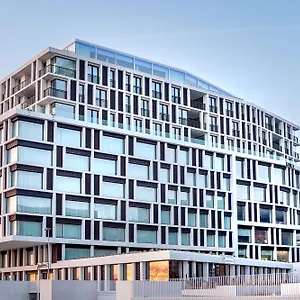Radisson Blu Hotel, 호텔