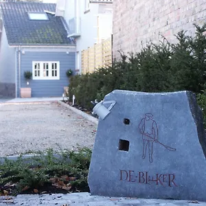 De Bleker Bed & Breakfast