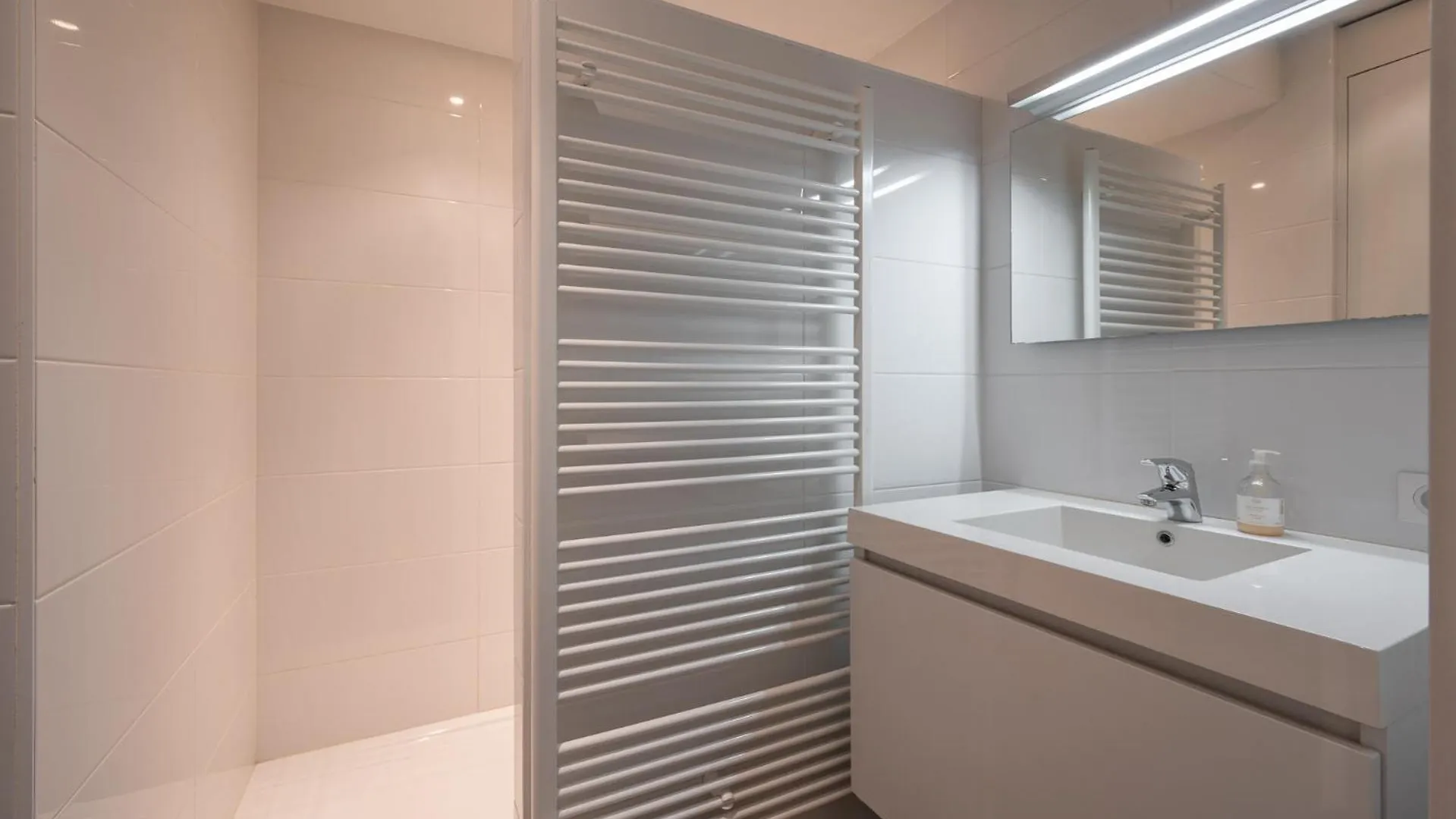 Beautiful Beach-Appartment Between Knokke & Brugge